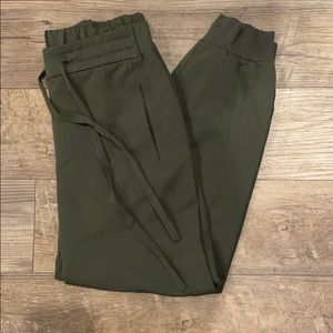 Dress joggers